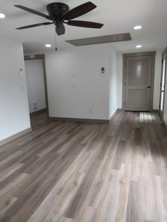 21 Skyview Ln unit 1, Webster, MA 01570 - photo 3