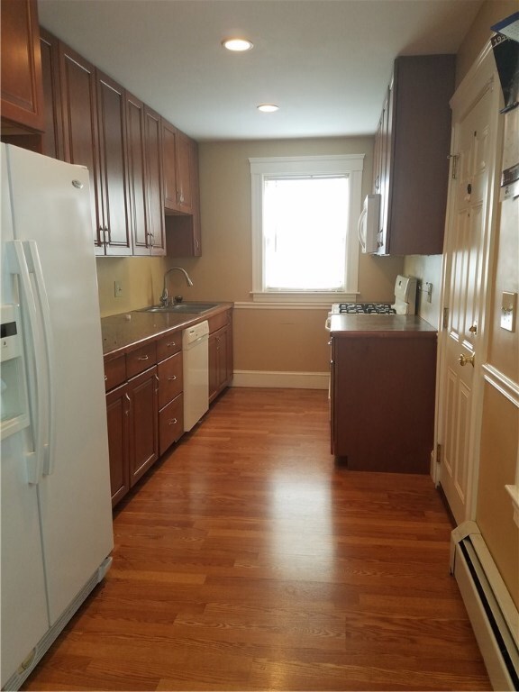 853 Central Ave unit 2, Pawtucket, RI 02861 - photo 3