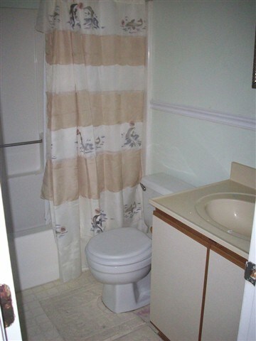 107 Creekview Dr, Jacksonville, NC 28540 - photo 7