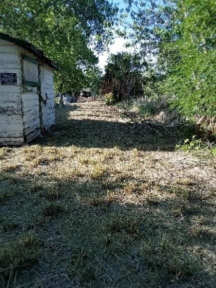 508 W Avenue B, Robstown, TX 78380 - photo 2