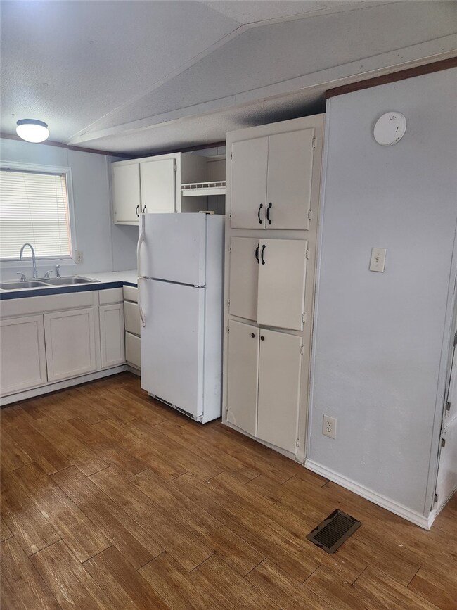 30626 Beyette Rd, Magnolia, TX 77355 - photo 4