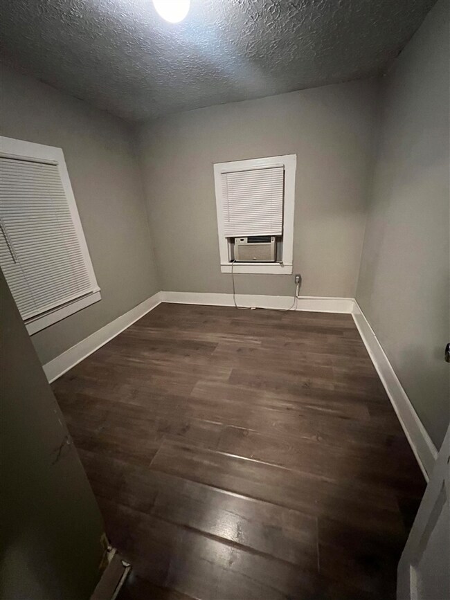 1404 High St, Bowling Green, KY 42101 - photo 5