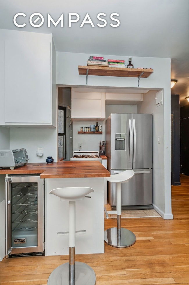 649 2nd Ave unit 4B, New York, NY 10016 - photo 3