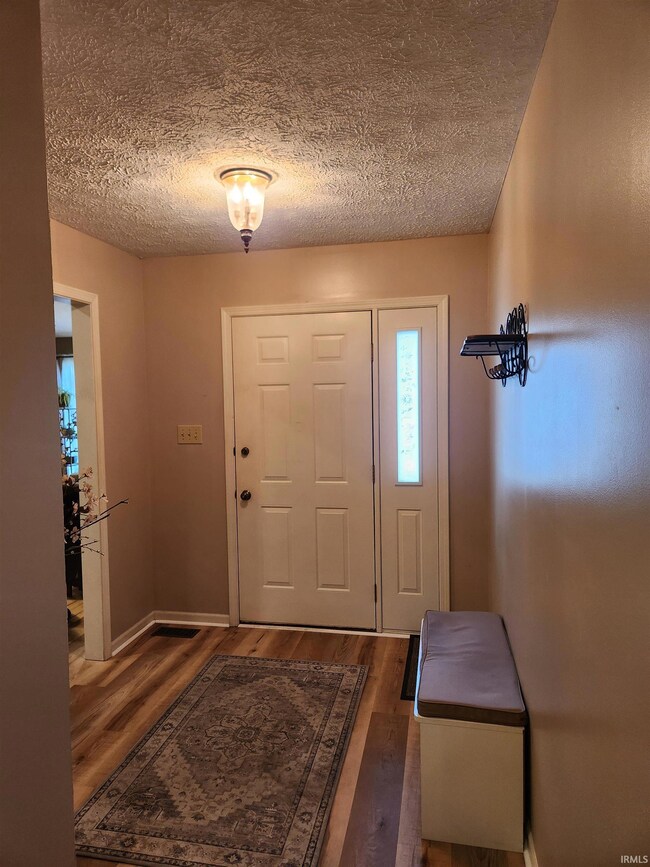 2270 E Cape Cod Dr, Bloomington, IN 47401 - photo 2