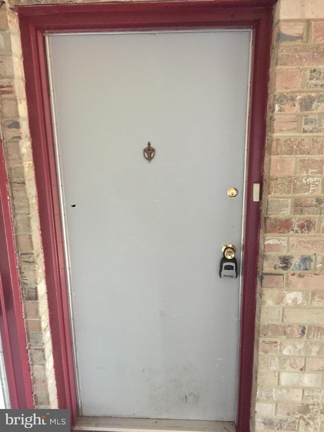 11919 Tarragon Rd unit H, Reisterstown, MD 21136 - photo 2