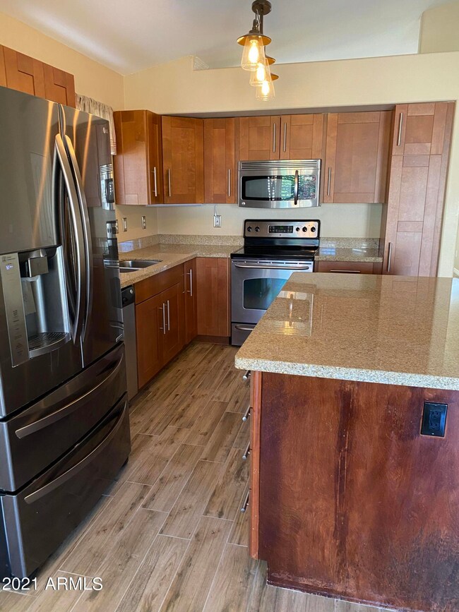 2296 E Willow Wick Rd, Gilbert, AZ 85296 - photo 4