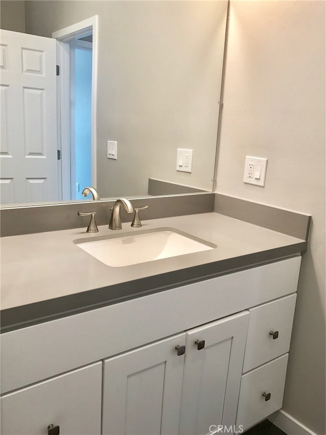 11659 Antwerp Ave, Los Angeles, CA 90059 - photo 7