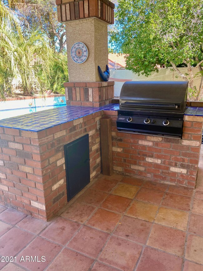 Outdoor Grill Area