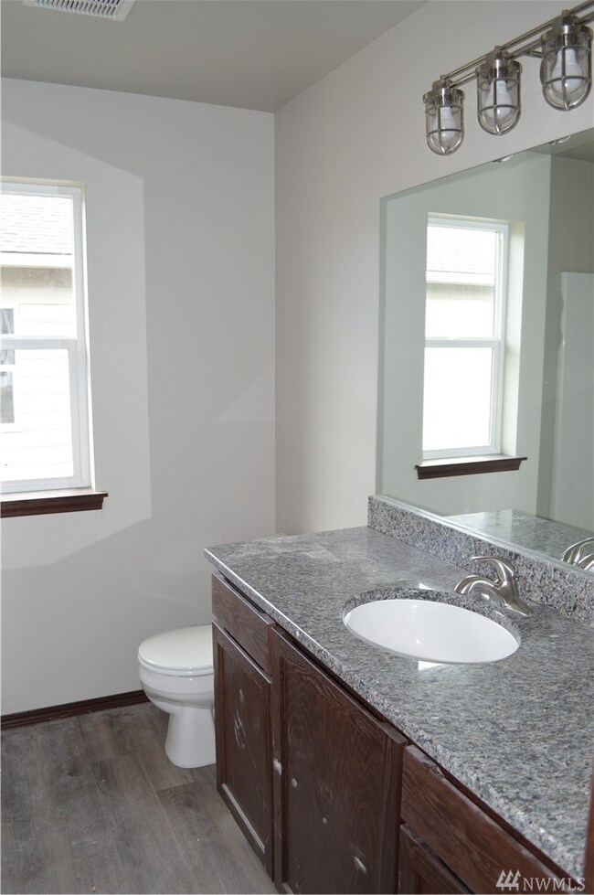 420 S Kansas Loop, East Wenatchee, WA 98802 - photo 7