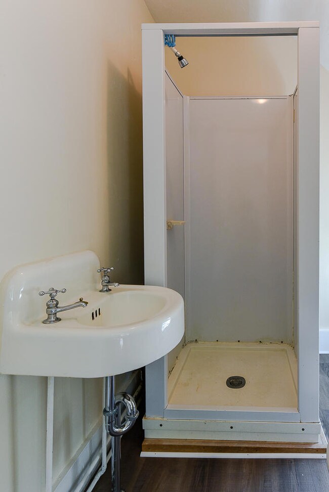 20 Maole St Unit 2 (14 of 23)
