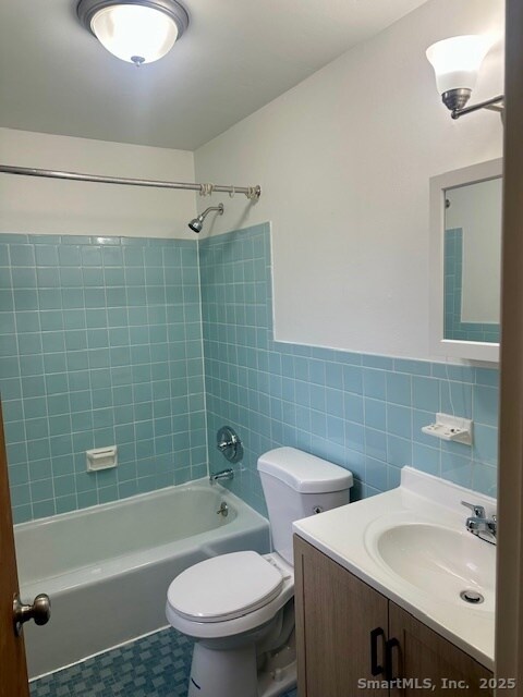 47 Brewster Rd unit C, Glastonbury, CT 06033 - photo 7