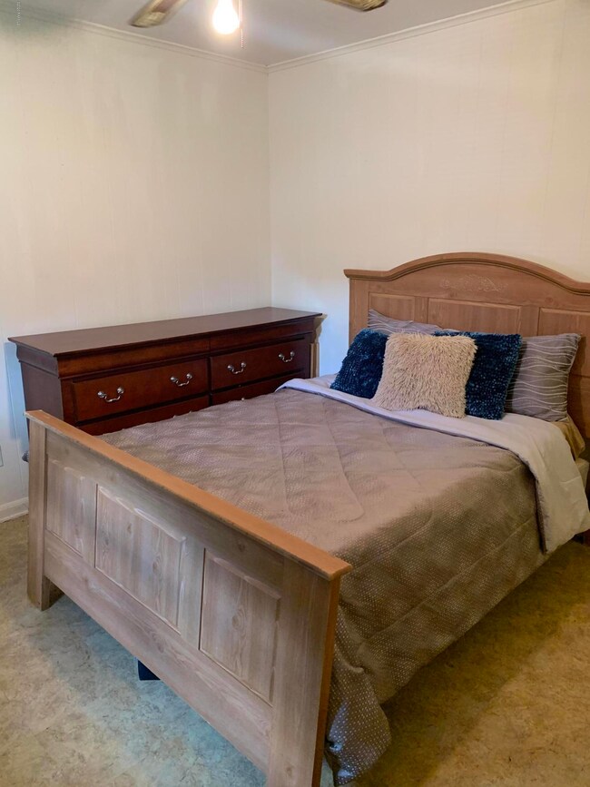 0F217F60-4A28-48FB-8490-E17A8E74EDBC