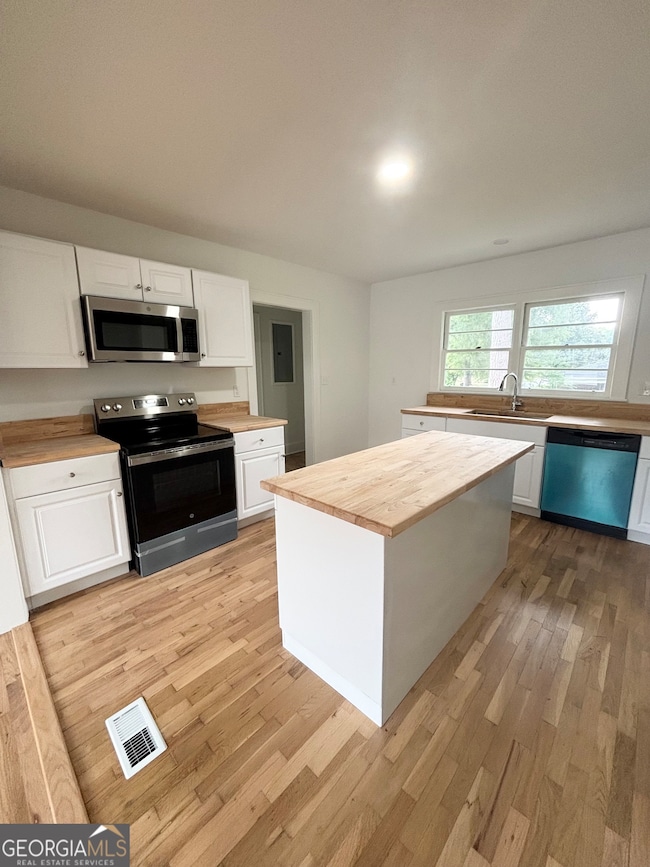 605 W Girard Ave, Cedartown, GA 30125 - photo 7