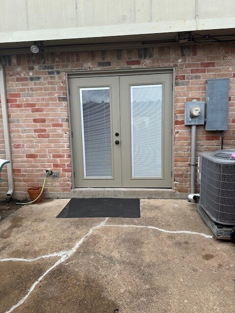 6370 Creekbend Dr unit 55, Houston, TX 77096 - photo 7