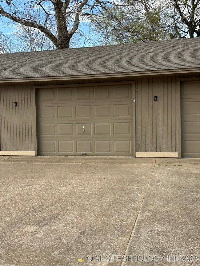 701 Lakeshore Dr unit 16, Eufaula, OK 74432 - photo 6