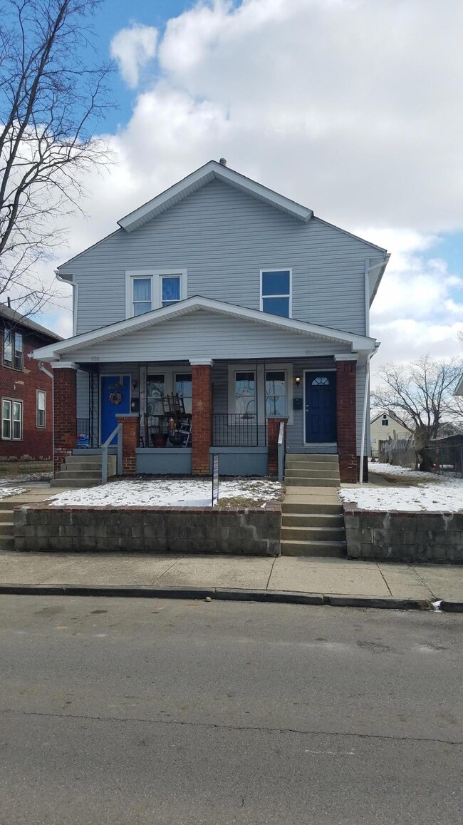 816 Wager St unit 818, Columbus, OH 43206 - photo 2