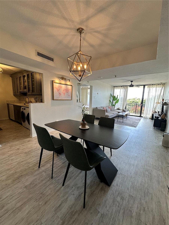 Parkland Condominiums unit 506, Tampa, FL 33609 - photo 6