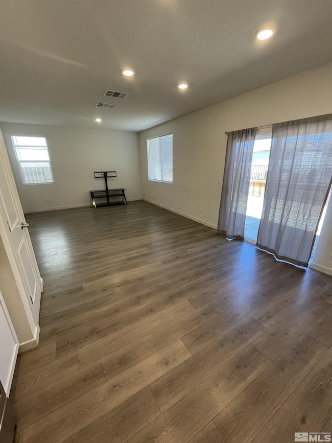 8839 Wolf Moon Dr, Reno, NV 89506 - photo 7