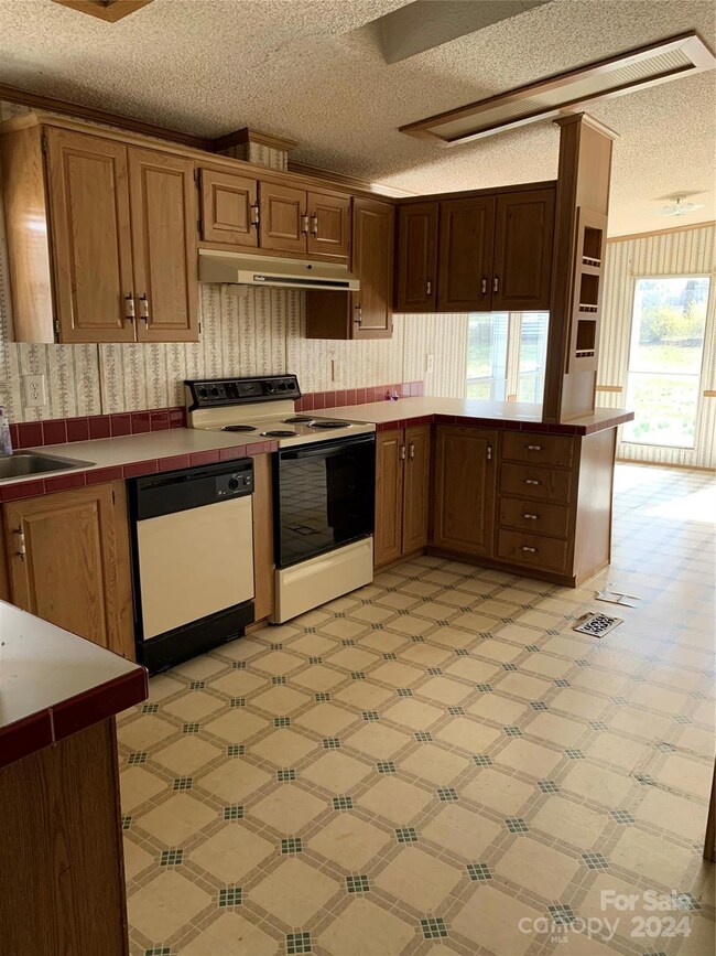 238 Bellwood Loop, Statesville, NC 28625 - photo 2