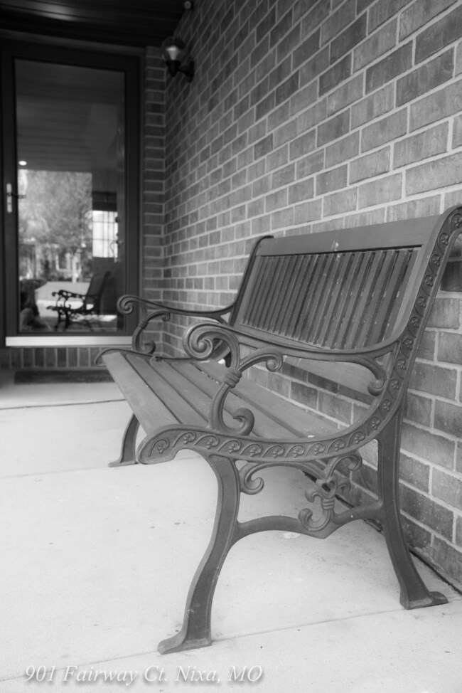 901 Fairway Nixa MO-2587