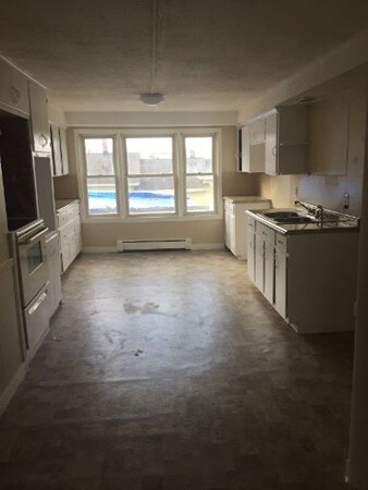 126 William St unit 3, Springfield, MA 01105 - photo 5