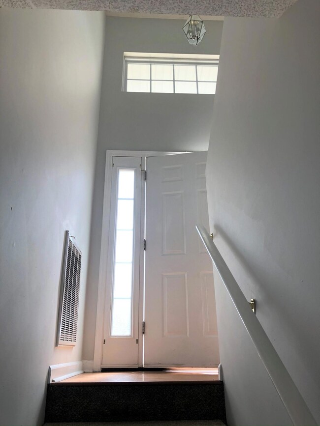 42 Taylor Ridge Ct, Johnson City, TN 37601 - photo 3