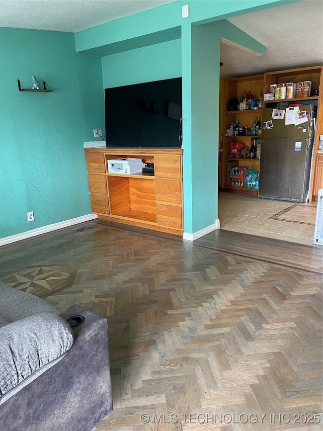 2829 E 44th Place N, Tulsa, OK 74110 - photo 4