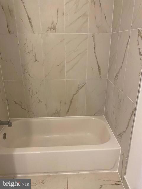 806 Henri Ct unit 806, Burlington, NJ 08016 - photo 6