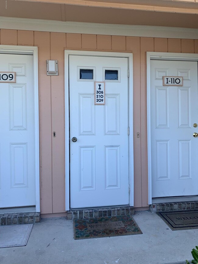 I Building Entrance