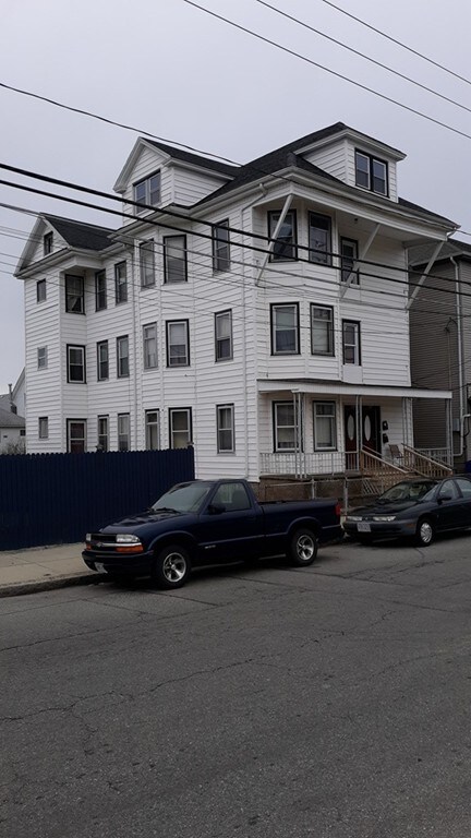 991 Locust St, Fall River, MA 02720 - photo 2