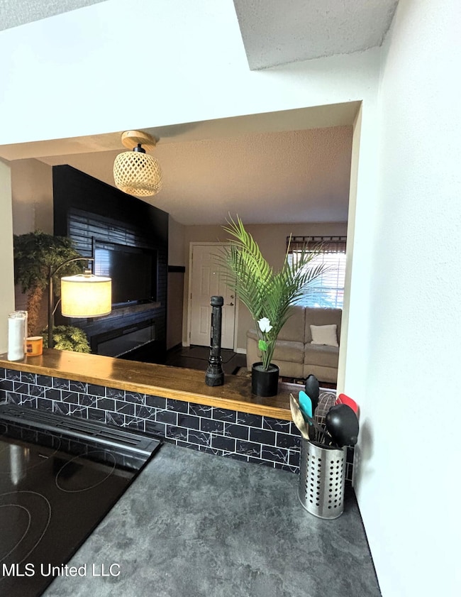 1550 E Second St unit T121, Pass Christian, MS 39571 - photo 6