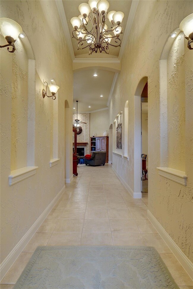 3301 S Riley Ct, Hurst, TX 76054 - photo 5