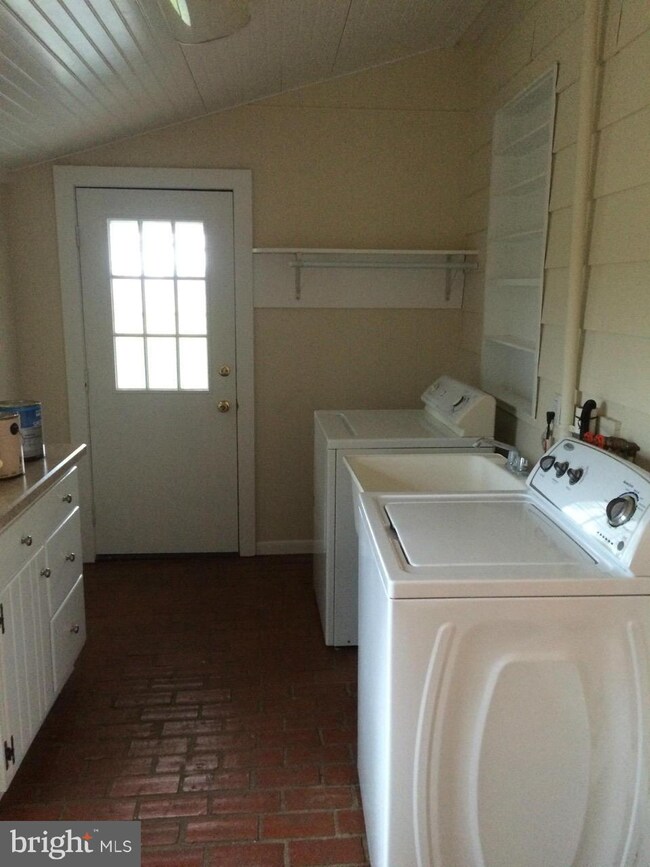 29245 Howell Point Rd, Trappe, MD 21673 - photo 6