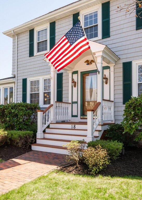 18 Orchard Cir, Swampscott, MA 01907 - photo 6