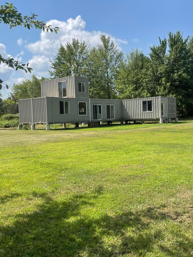 7767 Warren Woods Rd, Three Oaks, MI 49128 - photo 2