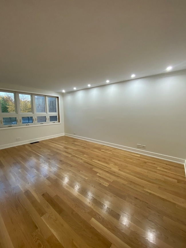 3270 N Elston Ave unit 1, Chicago, IL 60618 - photo 2