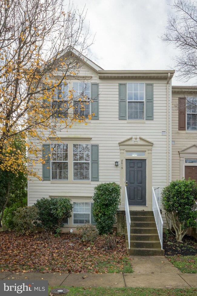 8619 Walcott Ct, Manassas, VA 20111 - photo 2