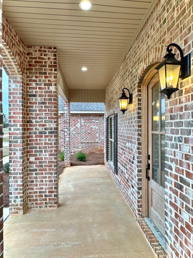 142 Lenox Ln, Columbus, MS 39702 - photo 3