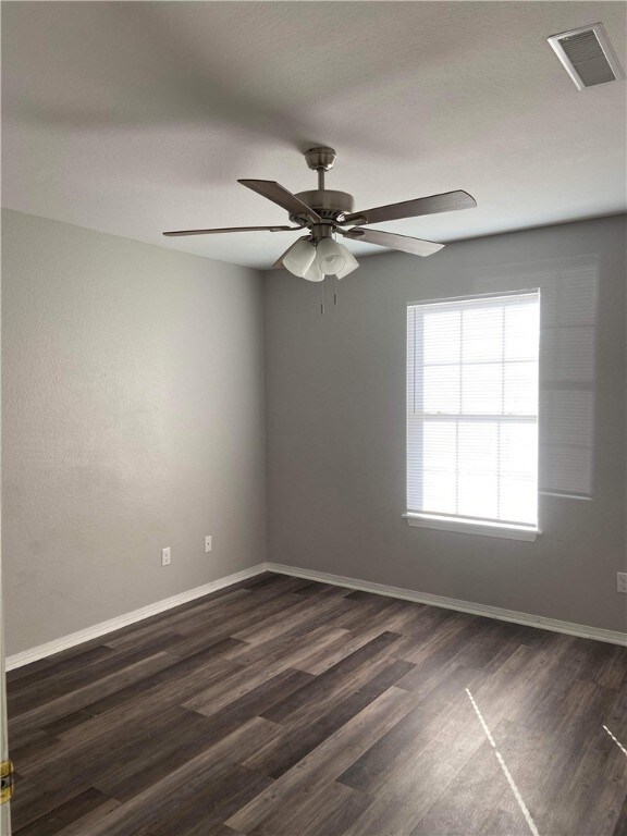 201 S Baggett St unit 9, Prairie Grove, AR 72753 - photo 4