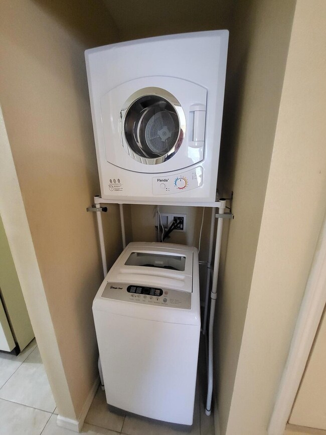 7365 N Loop Dr unit 1, El Paso, TX 79915 - photo 7