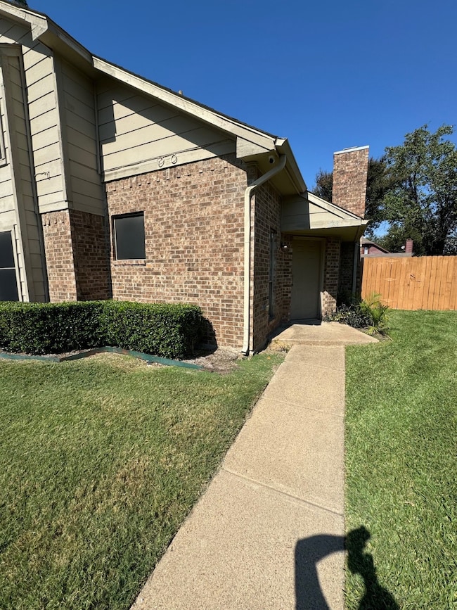 1033 Morningside Ct, Mesquite, TX 75150 - photo 2