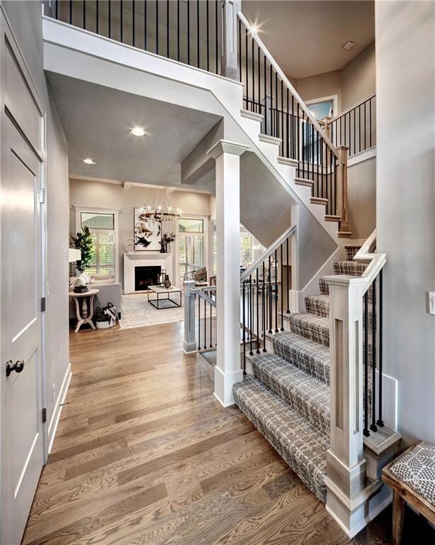 Photos feature the same plan, different home. Colo