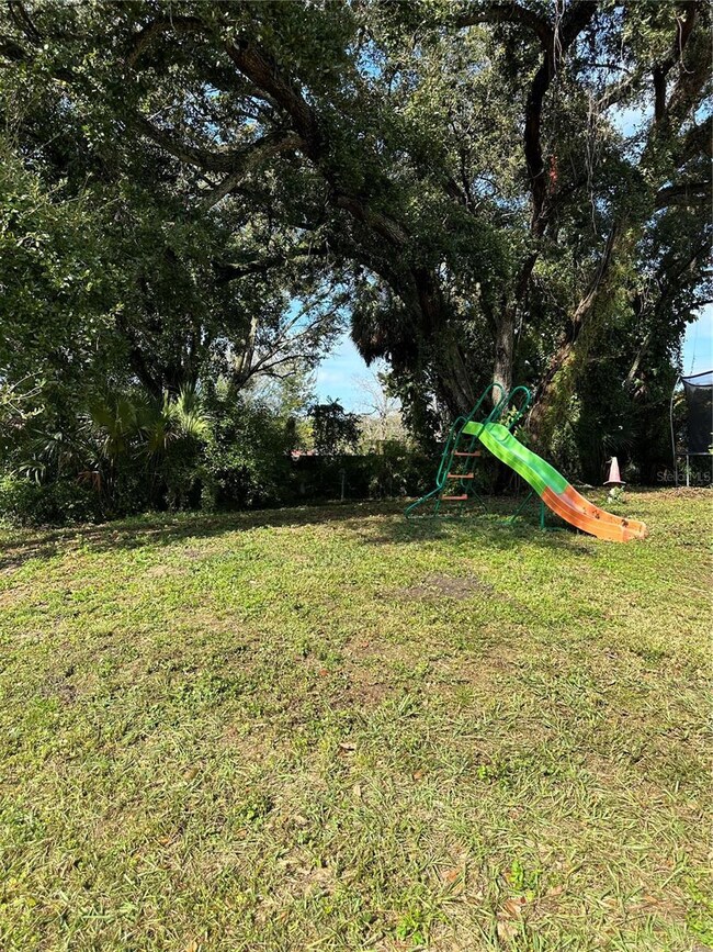 1003 S 70th St unit A and B, Tampa, FL 33619 - photo 3