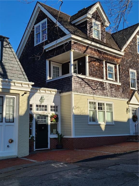 14 Pelham St unit 11, Newport, RI 02840 - photo 2