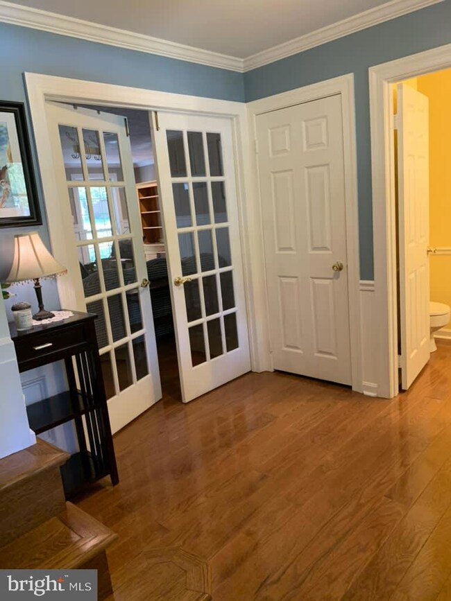 8671 Doves Fly Way, Laurel, MD 20723 - photo 5