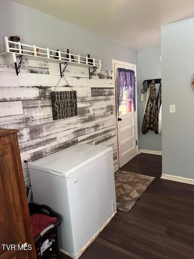 244 Rosenbaum Hollow Ln, Chilhowie, VA 24319 - photo 7