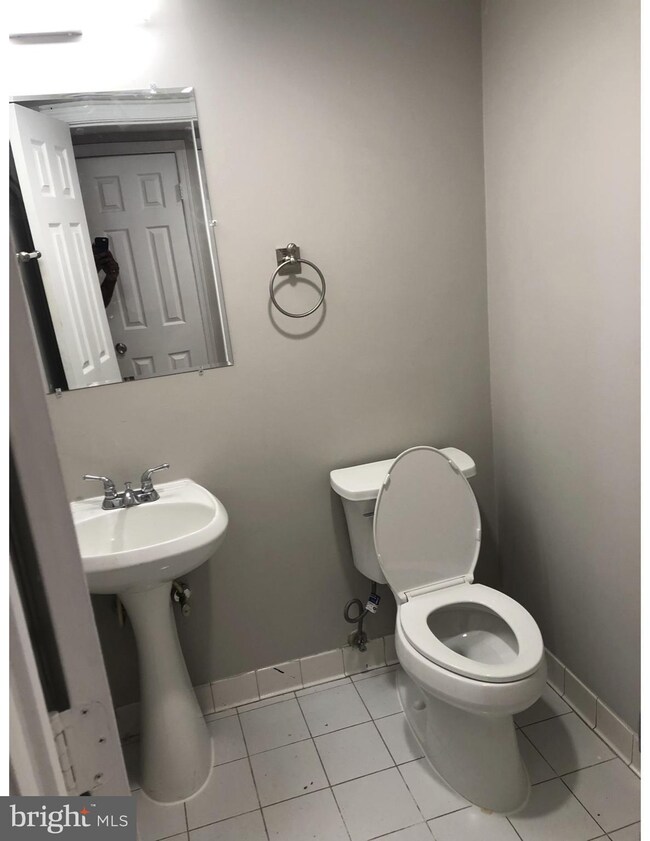 1951 Addison Rd S, District Heights, MD 20747 - photo 6