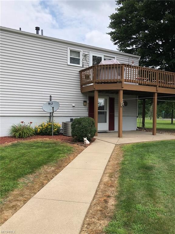 Spacious deck and walk out to back yard