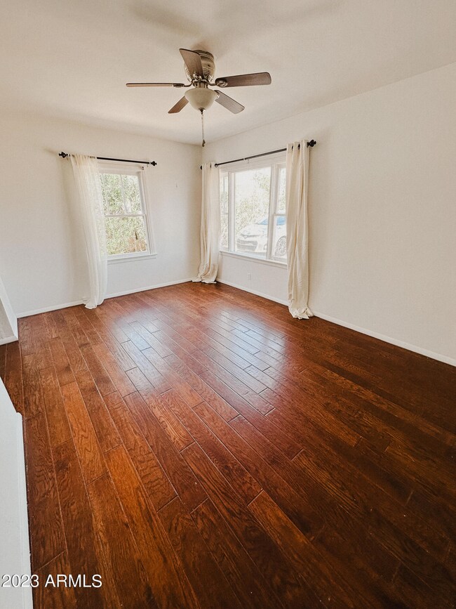 2006 N 23rd Place, Phoenix, AZ 85006 - photo 4