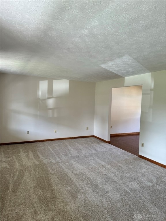 188 Robert Ln, Xenia, OH 45385 - photo 3